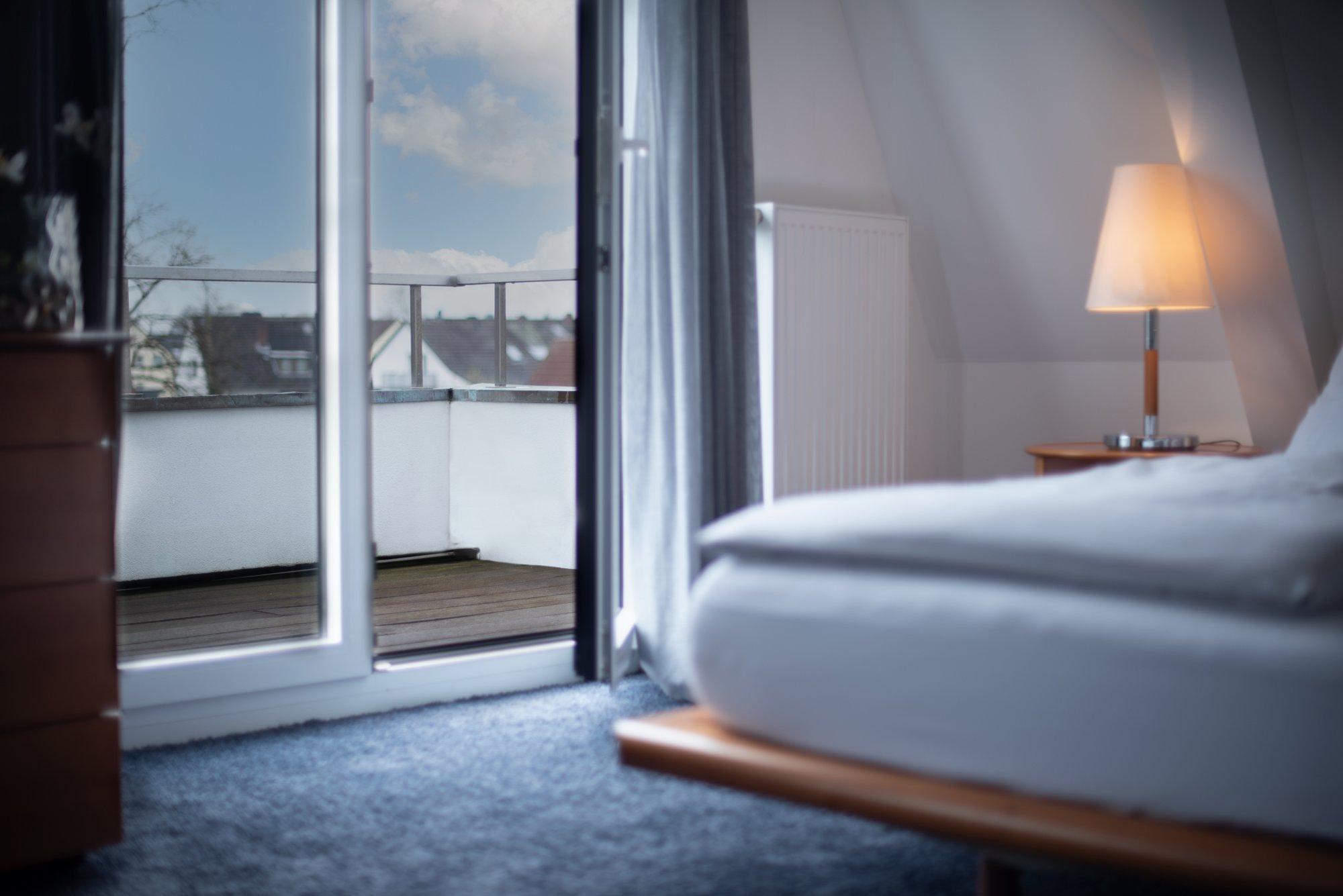 &Repeat Koeln Airport Hotel Luaran gambar