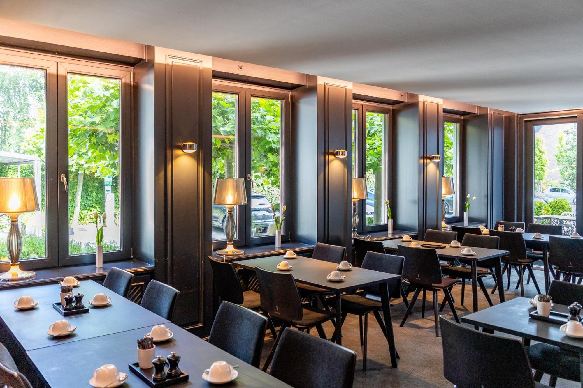 &Repeat Koeln Airport Hotel Luaran gambar