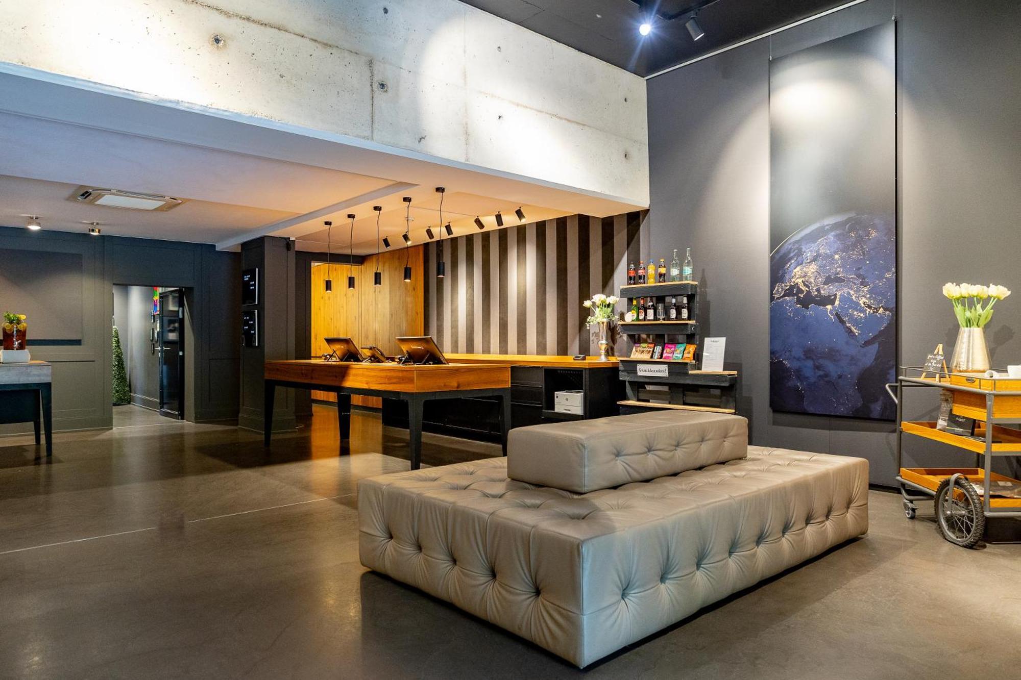 &Repeat Koeln Airport Hotel Luaran gambar